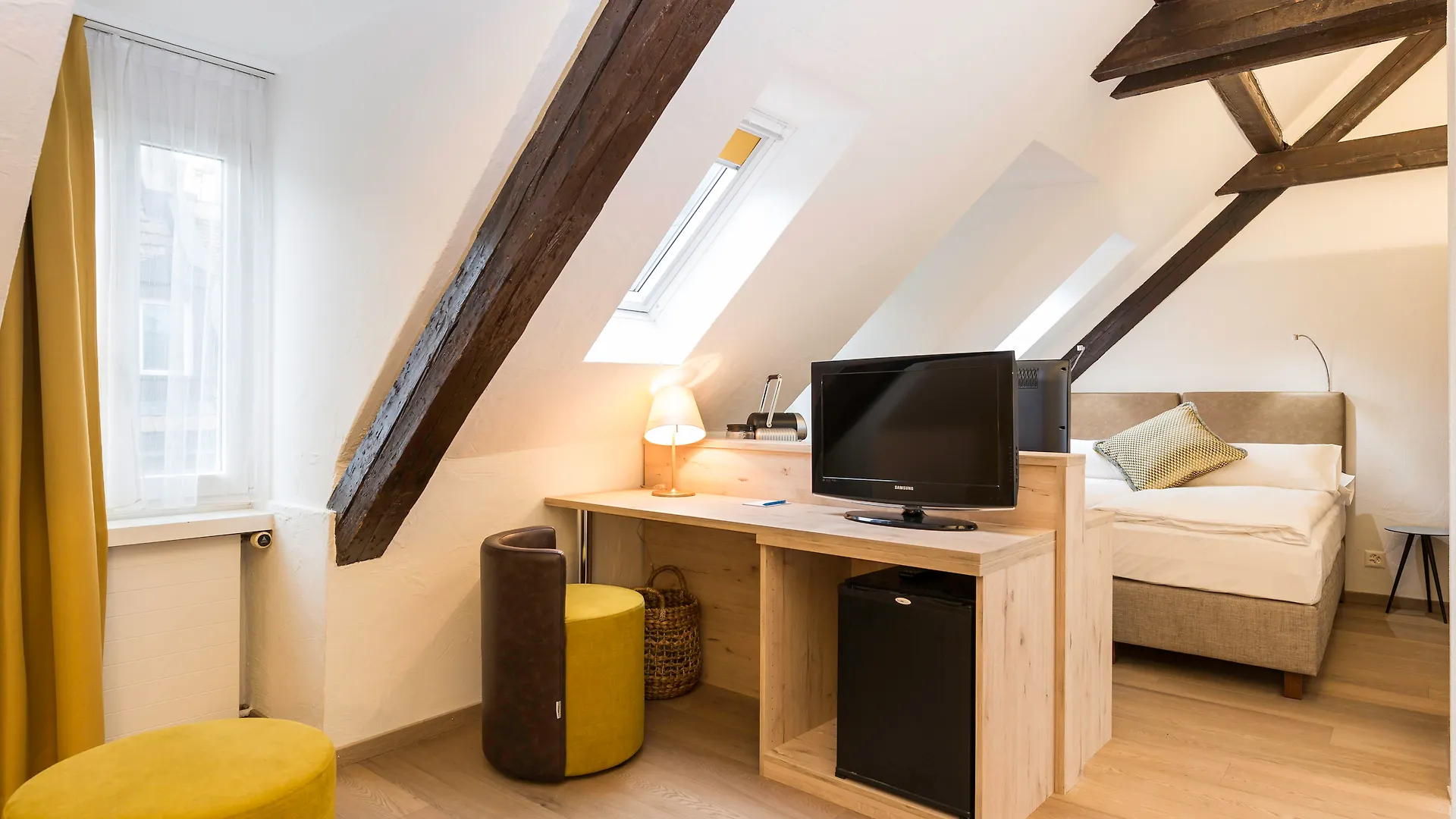 Platzhirsch Zuerich - Downtown Boutique Hotel & Sushi Lounge  Curych