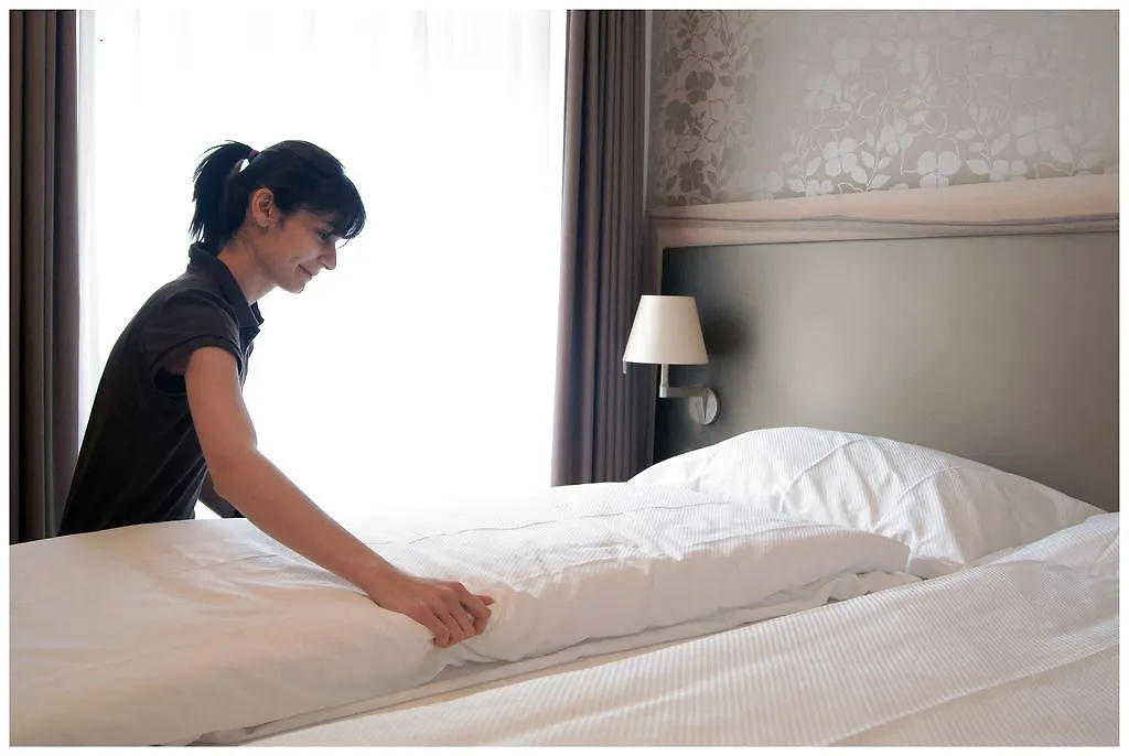 Platzhirsch Zuerich - Downtown Boutique Hotel & Sushi Lounge