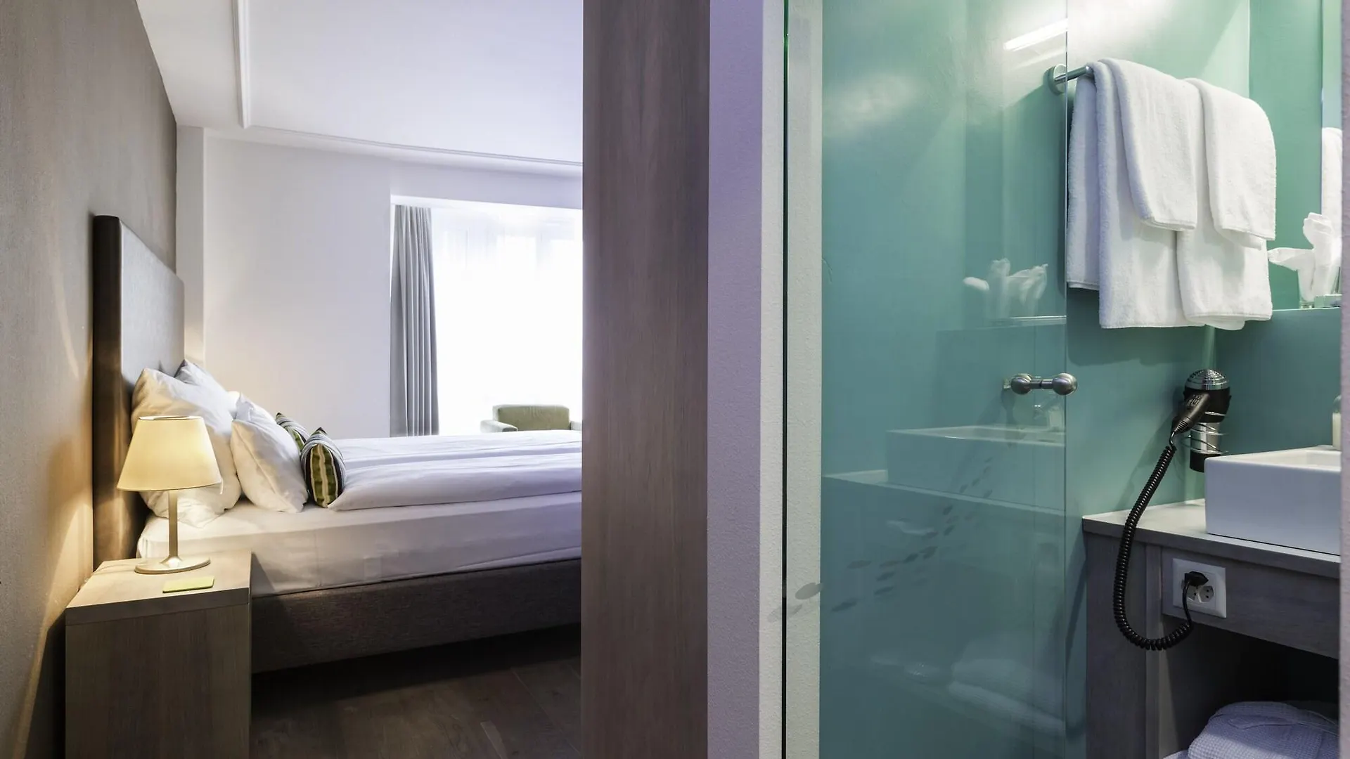 Platzhirsch Zuerich - Downtown Boutique Hotel & Sushi Lounge  Zurich