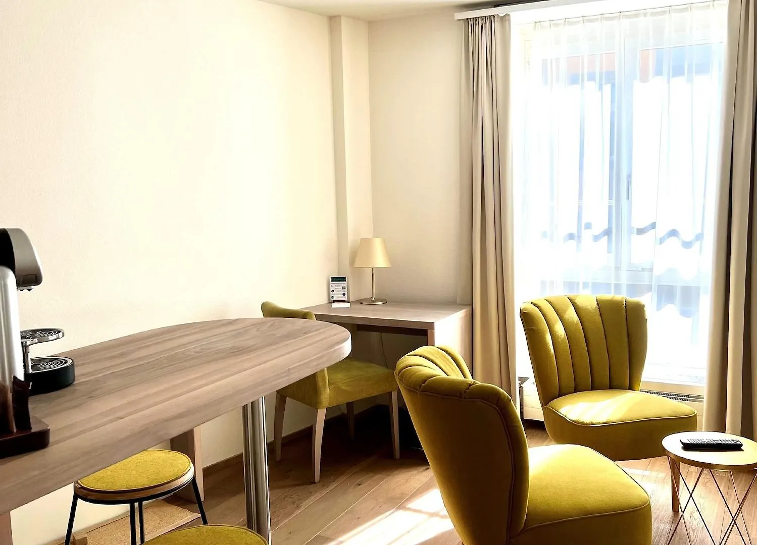 Platzhirsch Zuerich - Downtown Boutique Hotel & Sushi Lounge Zurich