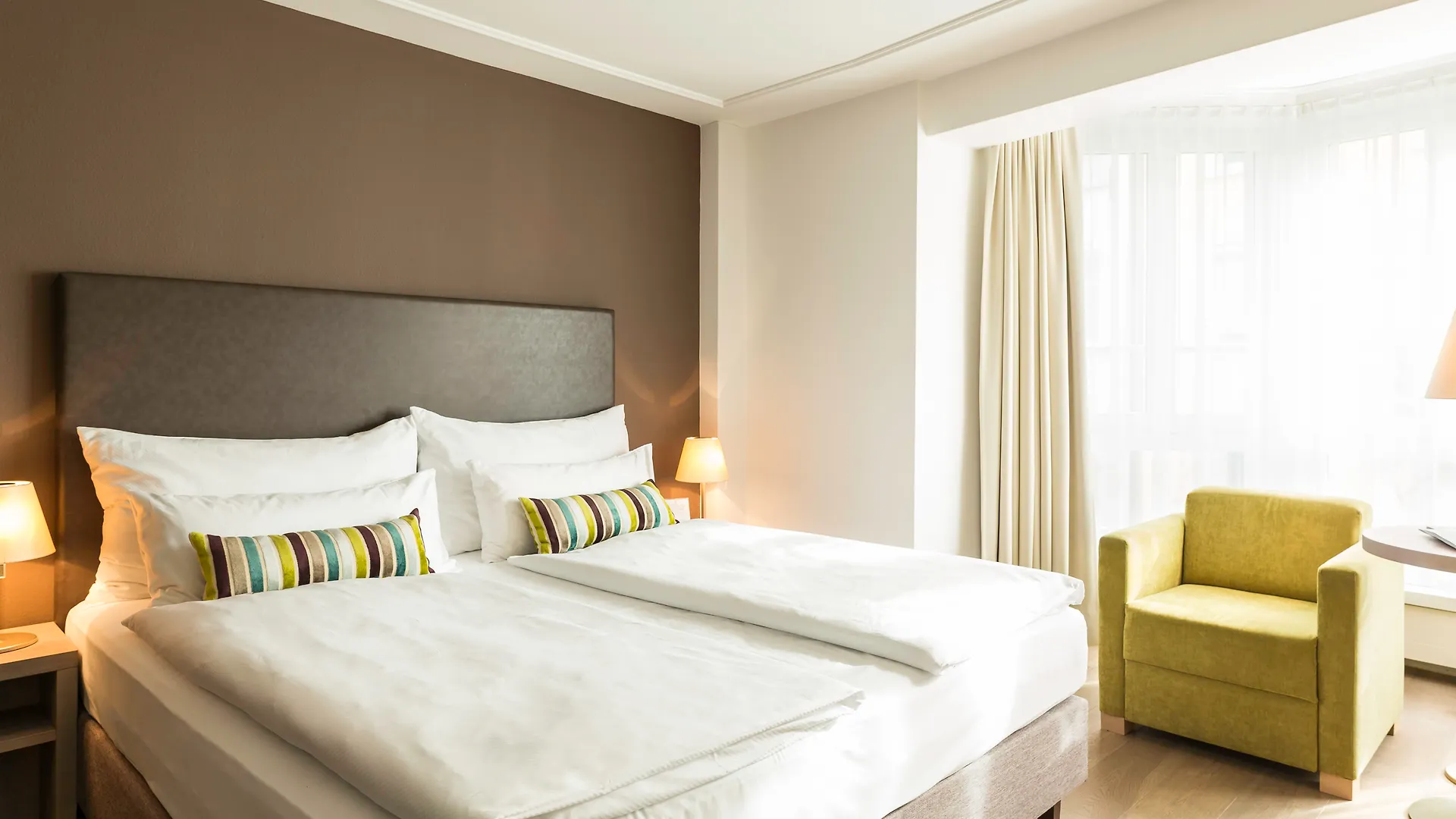 ***  Platzhirsch Zuerich - Downtown Boutique Hotel & Sushi Lounge Switzerland